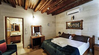 Grand Elite Cave Suites
