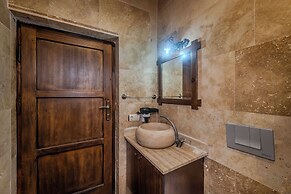 Grand Elite Cave Suites