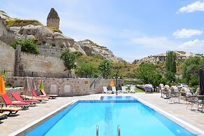 Grand Elite Cave Suites