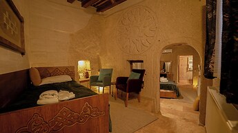 Grand Elite Cave Suites