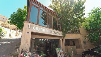 Grand Elite Cave Suites