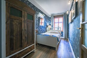 Old House Apartments Poznań