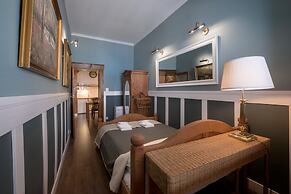 Old House Apartments Poznań