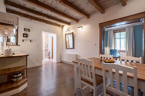 Old House Apartments Poznań