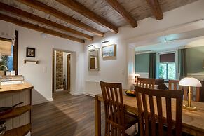 Old House Apartments Poznań