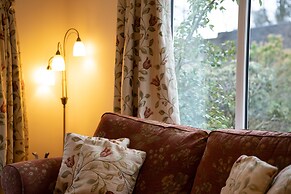 Low Jock Scar Country Estate