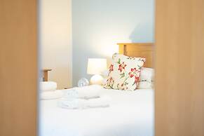 Low Jock Scar Country Estate