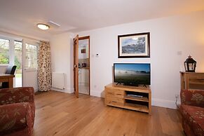 Low Jock Scar Country Estate