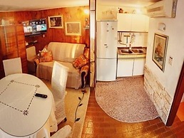 Holiday Home Old House