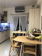 Luxury Apartment Sea View Garden Parking