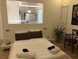 Luxury Apartment Sea View Garden Parking