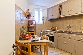 Casa Paleopolis near Royal Baths MonRepo