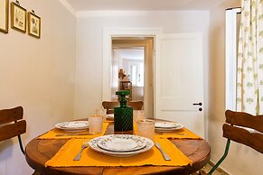 Casa Paleopolis near Royal Baths MonRepo