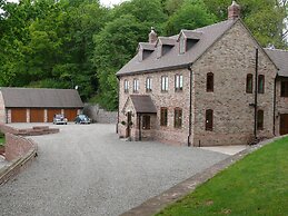 The Larches Ledbury Bed and Breakfast