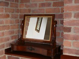 The Larches Ledbury Bed and Breakfast