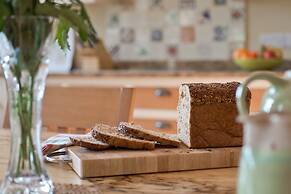 The Larches Ledbury Bed and Breakfast