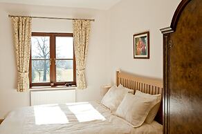 The Larches Ledbury Bed and Breakfast