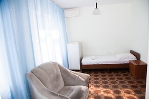 Leto Guest House