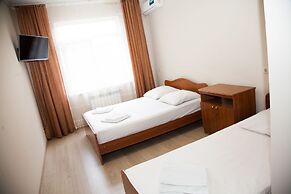 Leto Guest House