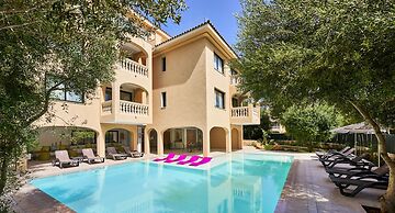 Apartamentos Sinfony