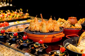 Palace Hotel - Sunny Day Resort