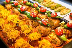 Palace Hotel - Sunny Day Resort