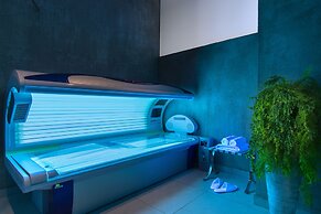 Palace Hotel - Sunny Day Resort