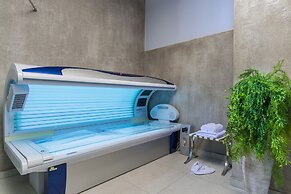 Palace Hotel - Sunny Day Resort