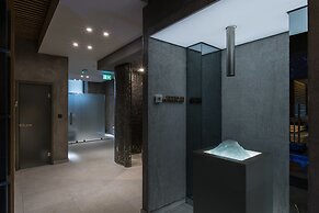 Palace Hotel - Sunny Day Resort