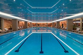 Palace Hotel - Sunny Day Resort