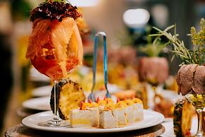 Palace Hotel - Sunny Day Resort