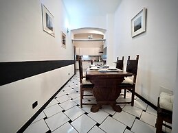 Silenziosa Dimora di Famagosta