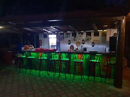 As Queen Beach Hotel