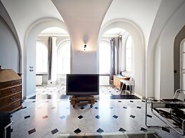 Elegante e Lussuosa Dimora Barnabiti