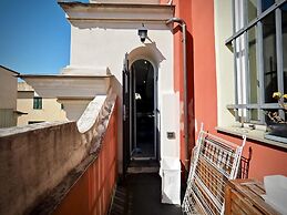 Elegante e Lussuosa Dimora Barnabiti