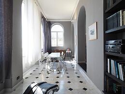 Elegante e Lussuosa Dimora Barnabiti