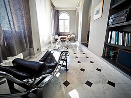 Elegante e Lussuosa Dimora Barnabiti