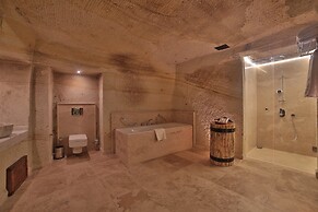 Taru Cave Suites