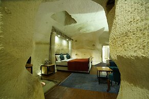 Taru Cave Suites