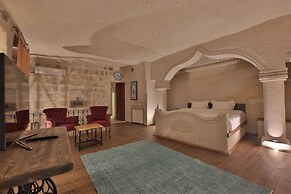 Taru Cave Suites