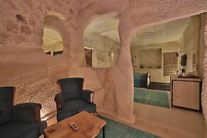 Taru Cave Suites