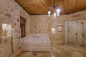 Taru Cave Suites