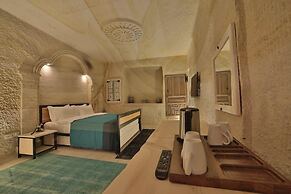 Taru Cave Suites