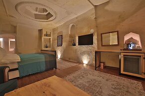 Taru Cave Suites