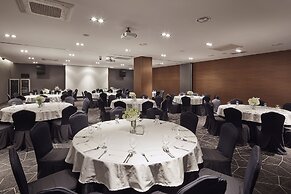 Ramada Encore by Wyndham Gimpo Han River Hotel