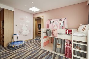 Ramada Encore by Wyndham Gimpo Han River Hotel