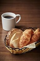 Ramada Encore by Wyndham Gimpo Han River Hotel