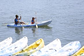 Ramada Encore by Wyndham Gimpo Han River Hotel