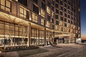 Ramada Encore by Wyndham Gimpo Han River Hotel