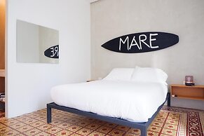 Stay At Mare
